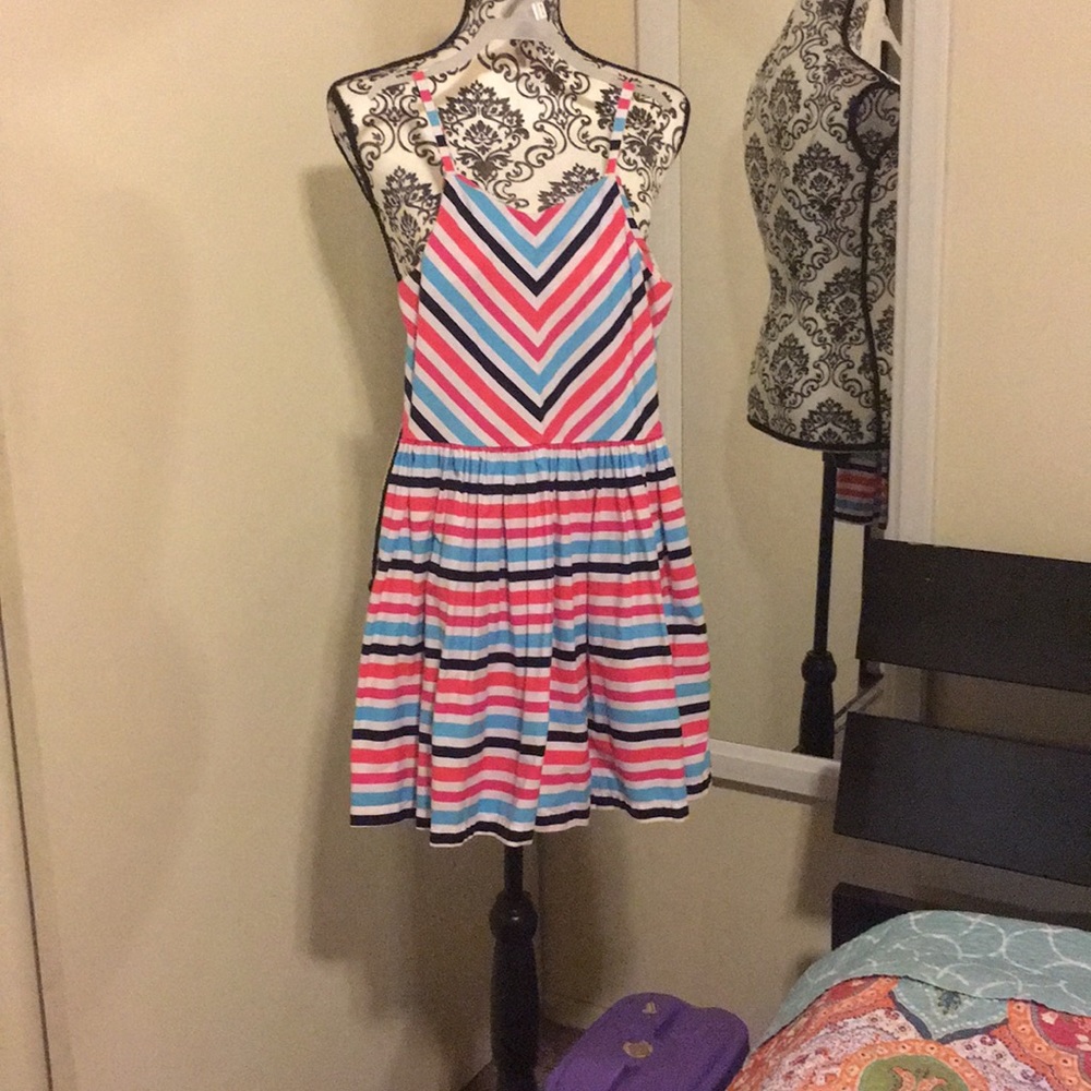 Amazing deal!! 3 girl dresses 👗